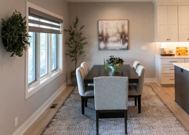 Newport Dinette